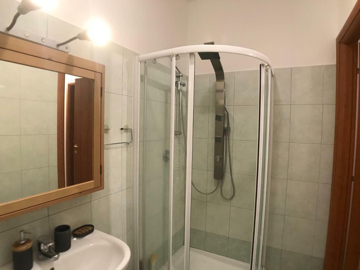 Apartmán La Quiete In Centro Storico Janov Exteriér fotografie